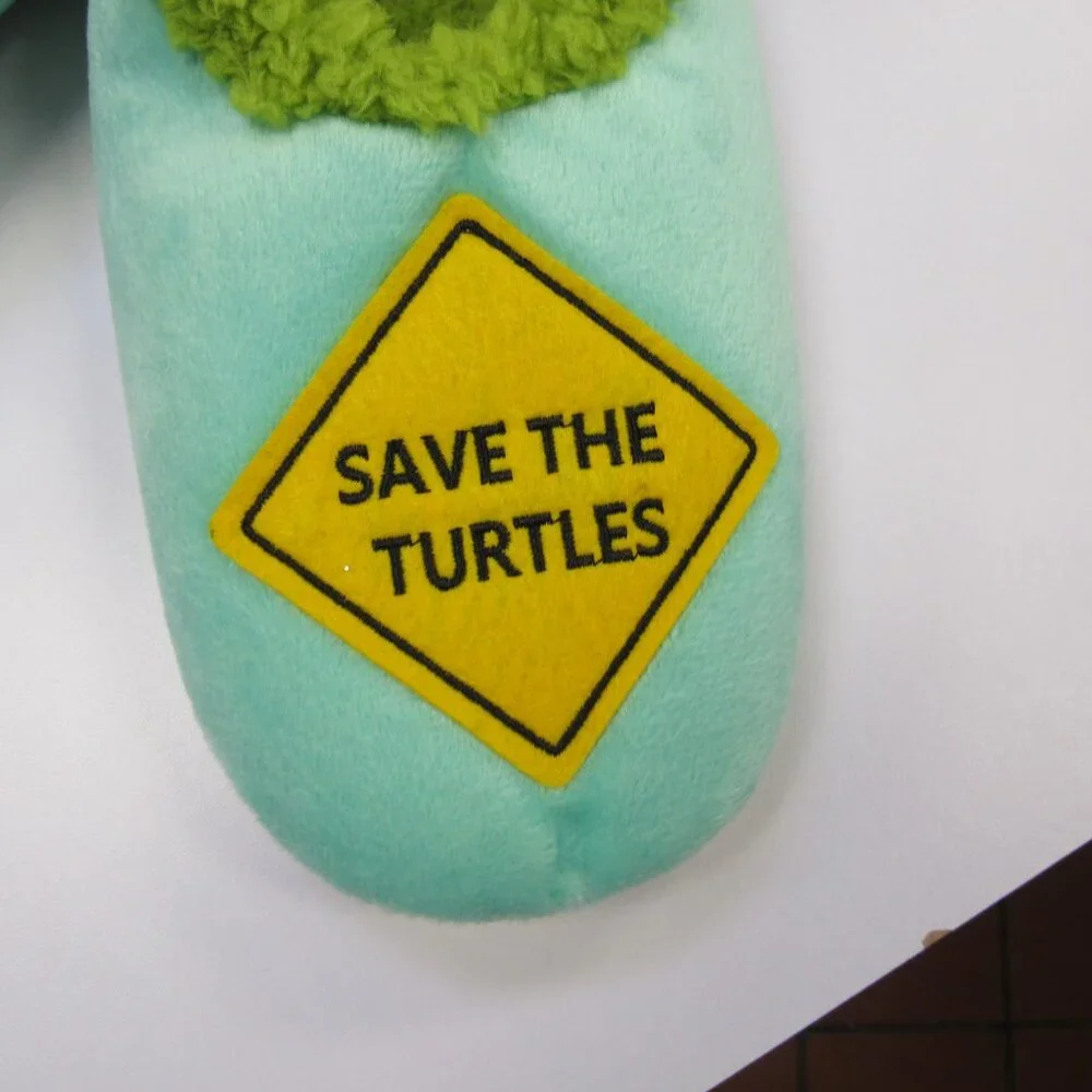 Women's Size 5/6 Small Snoozies! Save The Turtles Print Pairables Slippers NEW - Picture 6 of 6